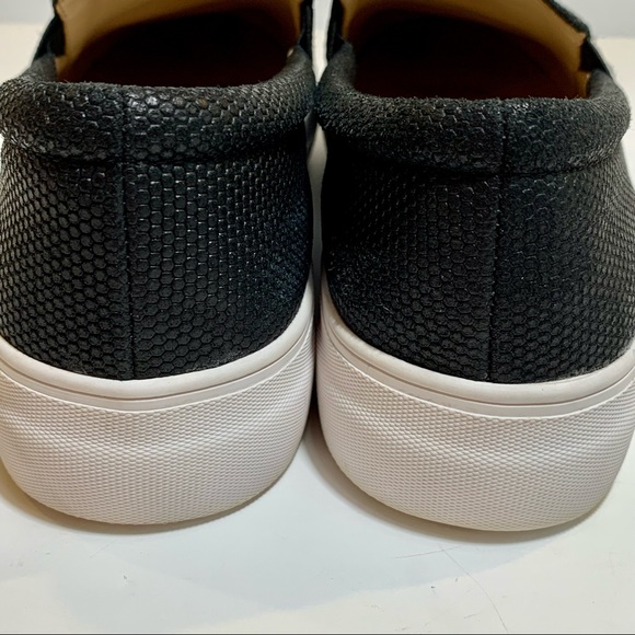 Vince‎ Camuto Kanesya Black Slip on Sneakers 7.5 - Picture 6 of 10